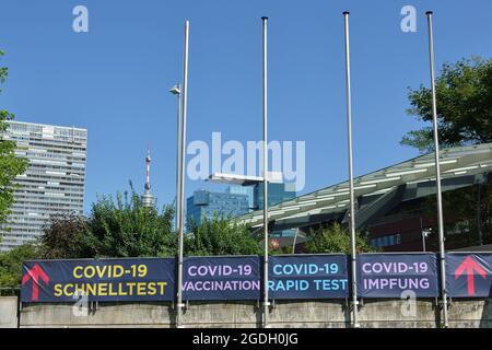 Wien, Österreich. Corona Test- und Impfstation im Austria Center in Wien Stockfoto