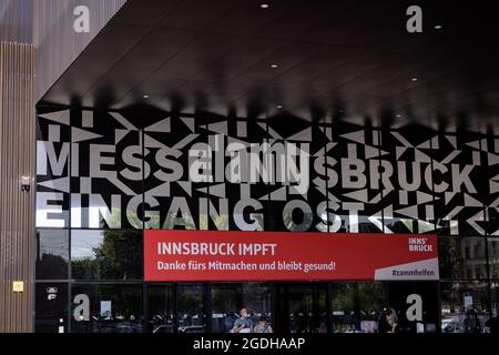 Innsbruck Convention Center - derzeit als Impfzentrum genutzt - INNSBRUCK, ÖSTERREICH, EUROPA - 29. JULI 2021 Stockfoto