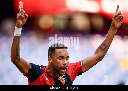 Genua, Italien. 13. August 2021. Hernani Azevedo Junior von Genua CFC feiert nach einem Tor während des Fußballspiels Coppa Italia zwischen Genua CFC und AC Perugia. Kredit: Nicolò Campo/Alamy Live Nachrichten Stockfoto