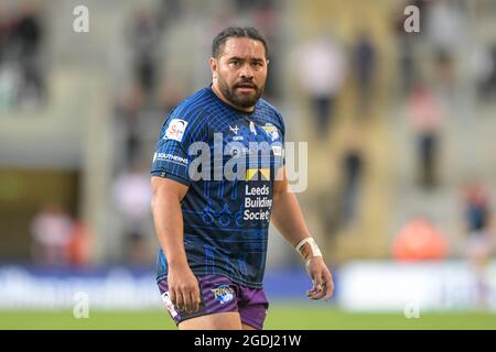 Leigh, Großbritannien. August 2021. Konrad Hurrell (4) von Leeds Rhinos am 8/13/2021 in Leigh, Großbritannien, im Einsatz. (Foto von Simon Whitehead/News Images/Sipa USA) Quelle: SIPA USA/Alamy Live News Stockfoto