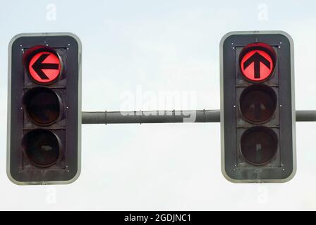 Zwei rote Ampeln, Deutschland Stockfoto