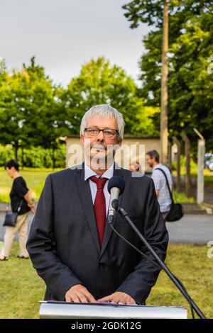 Pfarrer Andreas Bertram , Am 13. August 2021 wird an den Beginn des Baus der Berliner Mauer und die vollstndige Schließung der innerdeutschen Grenze Stockfoto