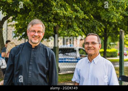 Michael Wieler , Volker Bandmann, Am 13. August 2021 wird an den Beginn des Baus der Berliner Mauer und die vollstndige Schließung der innerdeutschen Stockfoto