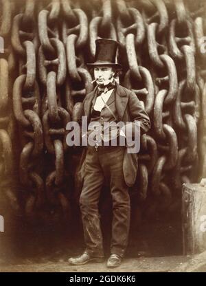 Isambard Kingdom Brunel steht vor den riesigen Abschussketten der SS Great Eastern Stockfoto