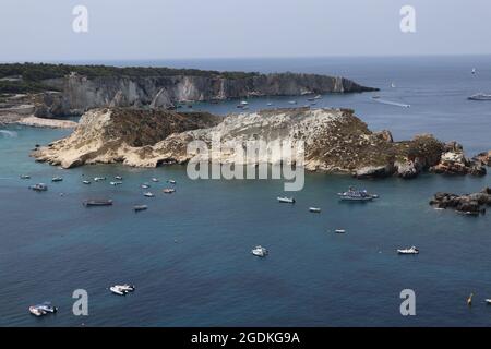 Isola Tremiti - Isola del Cretaccio dall'Isola di San Nicola Stockfoto