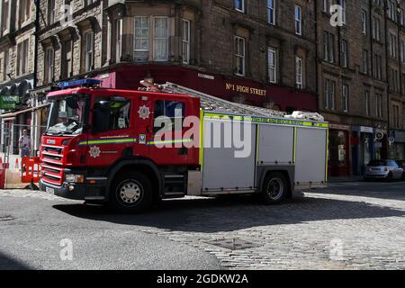 Edninburgh, Großbritannien. August 2021. Scottish Fire and Rescue Service nimmt an einem Notfall in Edinburgh, Schottland, Teil. (Bild: © Dinendra Haria/SOPA Images via ZUMA Press Wire) Quelle: ZUMA Press, Inc./Alamy Live News Stockfoto