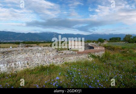 Ruinen der antiken römischen Stadt Nikopolis ad Nestum in der Nähe der Stadt Garmen, Blagoevgrad Region, Bulgarien Stockfoto