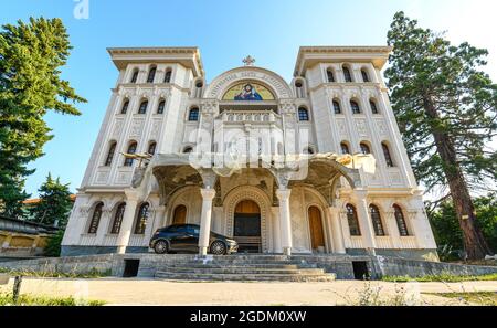 Diözese Nevrokop in der Stadt Gotse Delchev, Bulgarien. Die Bulgarisch-Orthodoxe Eparchie-Kirche Stockfoto