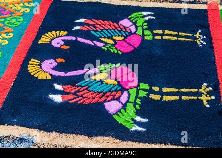 Detail der dekorativen Ostern Teppich in Antigua Guatemala Stadt, Guatemala. Stockfoto