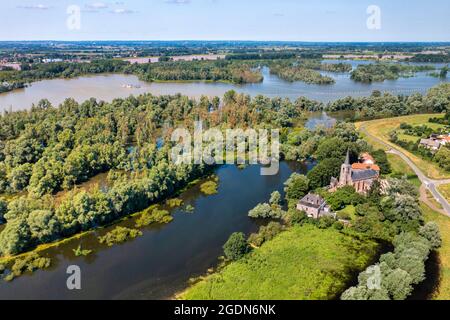 Niederlande, Kekerdom, Naturschutzgebiet Gelderse Poort. Bereich genannt Millinger Waard. Antenne. Stockfoto