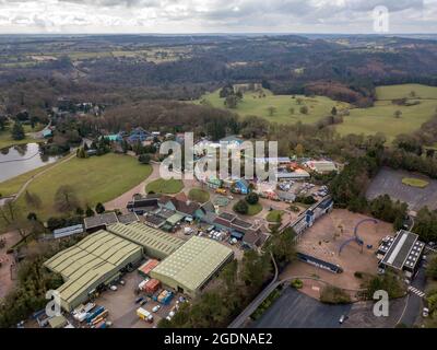 Alton Towers Lufttrommel Blick Auf Wickerman Eingang Runaway Mine Train Nemesis Air Galatica Wasserpark Hotels Stromschnellen Stockfoto