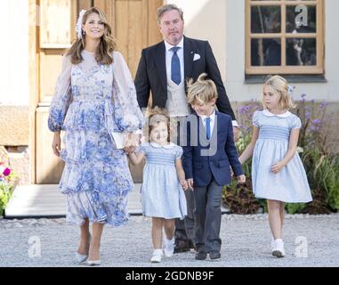 Stockholm, Schweden. August 2021. Prinzessin Madeleine, Chris Oneil, Prinzessin Adrienne, Prinz Leonore, Prinz Nicolas bei der Taufe von Prinz Julian in der Schlosskapelle Drottningholm bei Stockholm, Schweden, am 14. August 2021. Foto von Johan Valkonen/Stella Pictures/ABACAPRESS.COM Quelle: Abaca Press/Alamy Live News Stockfoto