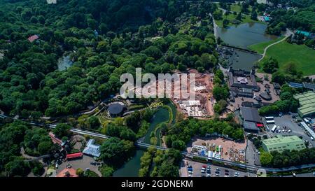 Alton Towers Lufttrommel Ansicht von Wickerman vor und nach der Konstruktion während der Tests Stockfoto