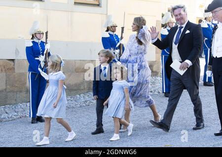 Prinzessin Madeleine, Herr Christopher Oneill, Prinz Nicolas, Prinzessin Adrienne, Prinzessin Leonore bei der Taufe von Prinz Julian in der Schlosskapelle Drottningholm bei Stockholm, Schweden, am 14. August 2021. Foto von Jari Kantola/Stella Pictures/ABACAPRESS.COM Quelle: Abaca Press/Alamy Live News Stockfoto