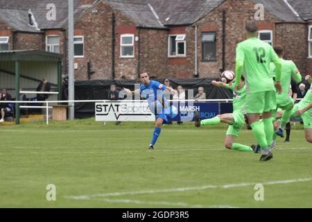 Warrington Rylands gegen Leek Town in der NPL Div 1 West, Samstag, 14. August 2021. Stockfoto