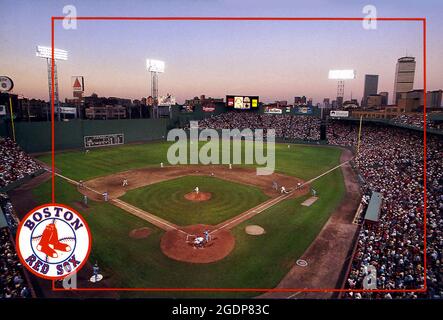 Postkarte des Fenway Park, Heimstadion der Boston Red Sox Major League Baseballmannschaft in Boston, MA Stockfoto