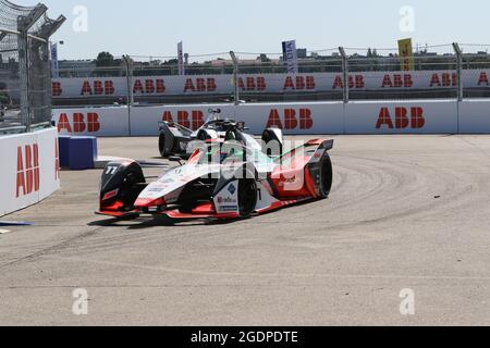 08/14/2021, Berlin, Deutschland, Lucas Di Grassi beim Rennen. Lucas Di Grassi vom Team Audi Sport Abt Schaeffler gewinnt den 14. Lauf beim BMW i Berlin E-Prix 2021 präsentiert von CBMM Niobium. Edoardo Mortara (SUI) vom Team ROKIT Venturi Racing gewinnt den zweiten Platz und Mitch Evans (NZL) vom Team Jaguar Racing den dritten Platz. Die Formel E wird am 14. Und 15. August zum siebten Mal in einem Doppelrennen in Berlin sein. Stockfoto