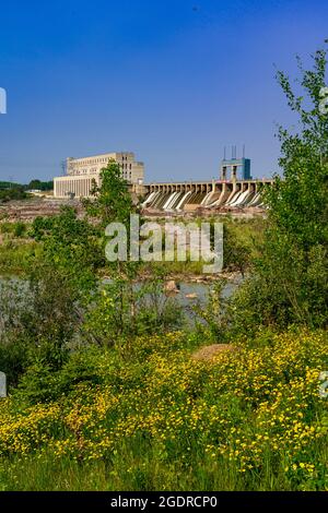 Das Kraftwerk Manitoba Hydro in Seven Sisters, Manitoba, Kanada. Stockfoto