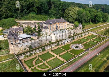 Niederlande, Maastricht. Schloss namens Chateau Neercanne. Jeker River Valley. Grenze zu Belgien. Sint Pietersberg. Mount Saint Peter. Antenne. Stockfoto