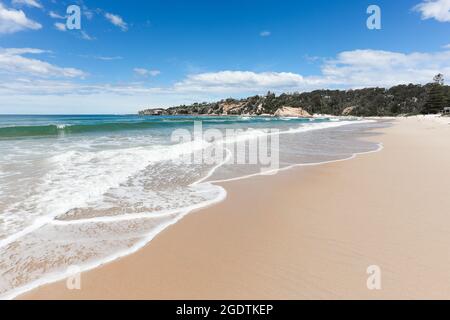 Tathra ist ein beliebtes Strandziel an der Südküste von NSW Australien. Einer der vielen schönen Strände in der Gegend. Stockfoto