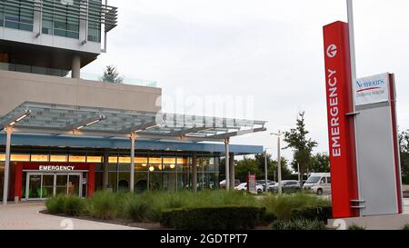 Orlando, Usa. August 2021. Der Noteingang ist am Nemours Children's Hospital zu sehen. Die Anzahl der mit COVID-19 ins Krankenhaus eingeliefert Kinder in den Vereinigten Staaten erreichte mit etwas mehr als 1900 einen Rekordwert, wobei Florida das Land bei den hospitalisierten Kindern anführt, da diese Woche der Schulunterricht begann. (Foto von Paul Hennessy/SOPA Images/Sipa USA) Quelle: SIPA USA/Alamy Live News Stockfoto