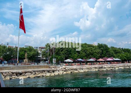 Ein Blick aus der Stadt Mürefte im Kreis Şarköy der Provinz Tekirdağ am 22. Juli 2021 Stockfoto