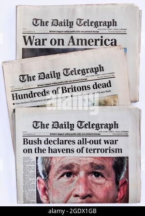 Englische Titelseite des 'Daily Telegraph' Schlagzeilen am 12./13/14. September - 9/11 Terroranschlag auf das World Trade Center, New York, USA, 11. September 2001. Stockfoto