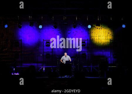 Riola Sardo, Italien. August 2021. Apertura durante Diodato Live Estate 21, Concerto cantante italiano in Riola Sardo, Italia, 14 agosto 2021 Quelle: Unabhängige Fotoagentur/Alamy Live News Stockfoto