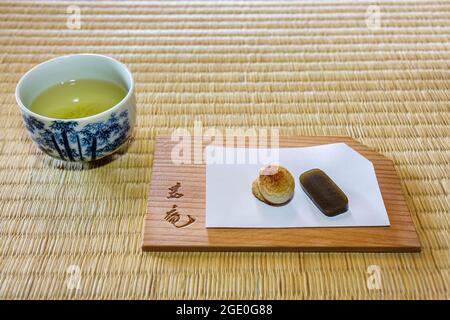 Michigan Saginaw Japanisches Kulturzentrum & Teehaus, Teezeremonie Sado Tradition Dessert tenshin Tatami, Stockfoto