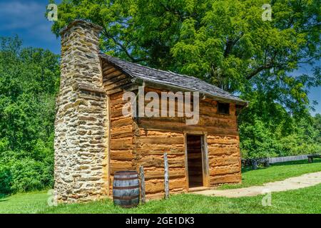 Die Kitchen Cabin, in der Booker T. Washington als Sklave am Booker T. Washington National Monument in Hardy, Virginia, lebte. Stockfoto