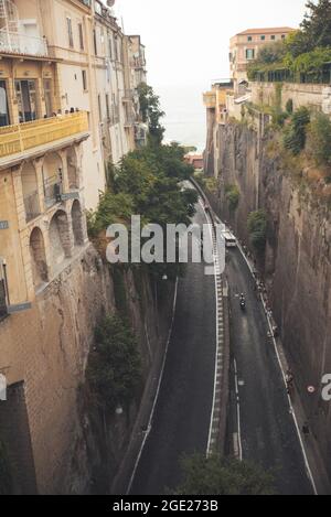 Straße in Sorrento in Italien Stockfoto
