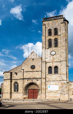 Gannat malte Kirche . Allier-Abteilung. Auvergne Rhone Alpes. Frankreich Stockfoto