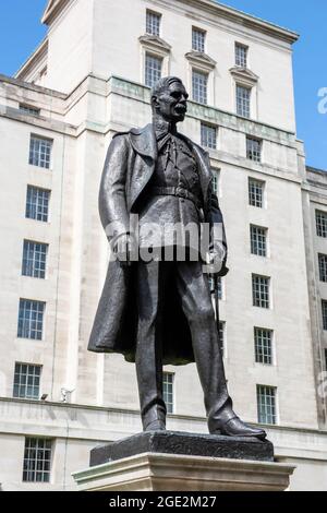 Lord Trenchard Statue in Victoria Embankment Gardens in London, England Stockfoto