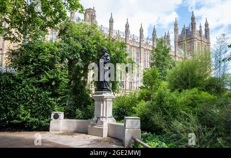 Emmeline Pankhurst Memorial in Victoria Tower Gardens London, England Stockfoto