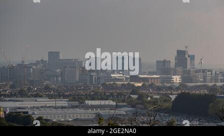 Die wachsende Skyline des Stadtzentrums von Cardiff, Wales, Großbritannien, August 2021. Stockfoto