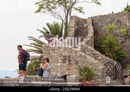 Budva, Montenegro - 20. August 2017: Die Festung der Altstadt von Budva, Zitadelle. Stockfoto