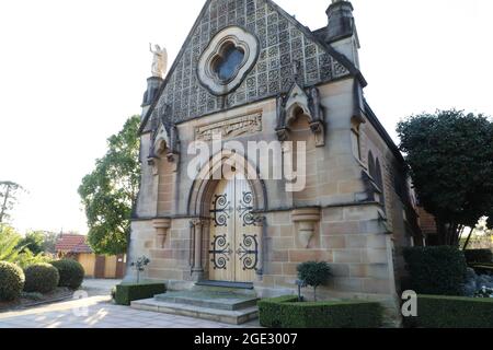 Kapelle des Erzengels St. Michael auf dem Friedhof Rookwood (offiziell Rookwood Necropolis genannt), Lidcombe, Sydney, NSW, Australien Stockfoto