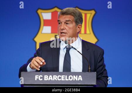 16. August 2021: Joan Laporta Präsident des FC Barcelona bei einer Pressekonferenz auf der Auditori 1899 in Barcelona, Spanien (Bildquelle: © DAX via ZUMA Press Wire) Stockfoto