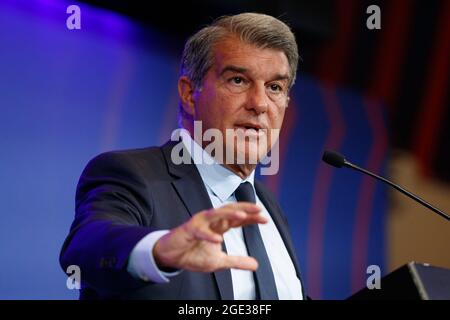 16. August 2021: Joan Laporta Präsident des FC Barcelona bei einer Pressekonferenz auf der Auditori 1899 in Barcelona, Spanien (Bildquelle: © DAX via ZUMA Press Wire) Stockfoto