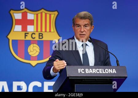 16. August 2021: Joan Laporta Präsident des FC Barcelona bei einer Pressekonferenz auf der Auditori 1899 in Barcelona, Spanien (Bildquelle: © DAX via ZUMA Press Wire) Stockfoto