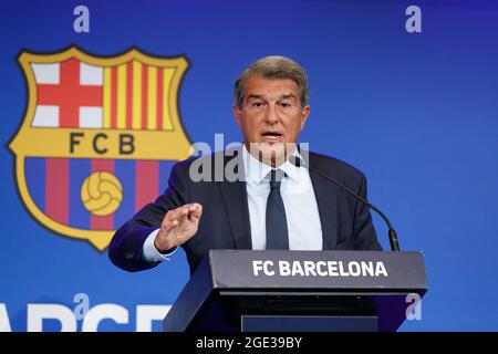 Barcelona, Spanien. August 2021. Joan Laporta Präsident des FC Barcelona bei einer Pressekonferenz auf der Auditori 1899 in Barcelona, Spanien Quelle: DAX Images/Alamy Live News Stockfoto