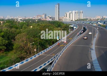 Kolkata, Westbengalen, Indien - 1. Januar 2016 : die Überführung auf der Parama-Insel, im Volksmund auch als Ma oder Maa bekannt, ist eine lange Überführung. Von Alipore bis Ostern Stockfoto