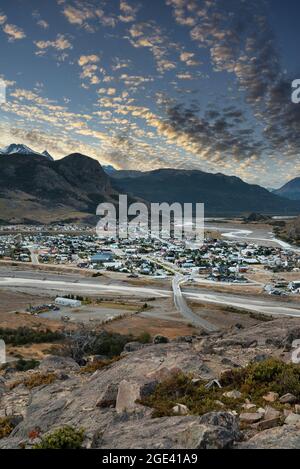 Luftaufnahme der Stadt, El Chalten, in der Provinz Santa Cruz, Argentinien. Stockfoto