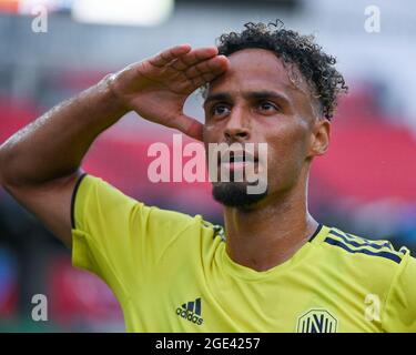 15. August 2021: Der Mittelfeldspieler von Nashville, Hany Mukhtar (10), feiert nach seinem Treffer während des MLS-Spiels zwischen DC United und dem SC Nashville im Nissan Stadium in Nashville, TN. Kevin Langley/CSM Stockfoto