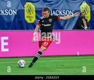 15. August 2021: Der Mittelfeldspieler von D.C. United, Julian Gressel (31), im Einsatz während des MLS-Spiels zwischen DC United und dem SC Nashville im Nissan Stadium in Nashville, TN. Kevin Langley/CSM Stockfoto