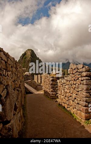 Machu Picchu Steinmauern ohne Mörtel Stockfoto