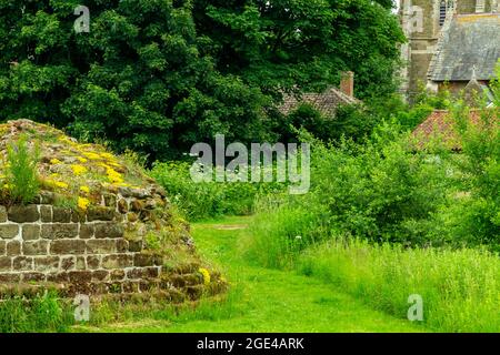 Die Ruinen von Bolingbroke Castle eine mittelalterliche Burg aus dem 13. Jahrhundert in Old Bolingbroke Lincolnshire East Midlands England Stockfoto