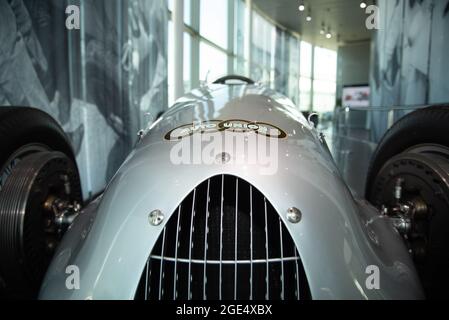 1939 Auto Union Typ C Hillclimb-Radaufsatzgerät von Audi Museum Mobile in Ingolstadt, Deutschland. Stockfoto