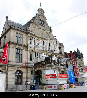 Das Königliche Niederländische Theater am Sint-Baafsplein in Gent, Belgien. Stockfoto