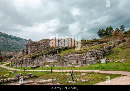 Dodona in Epirus, nordwestliches Griechenland, war das älteste hellenische orakel, möglicherweise datierend zum zweiten Jahrtausend BC. Stockfoto